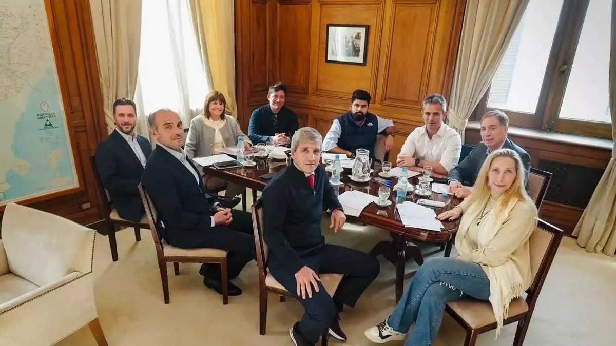 La Mesa Política del Gobierno se reúne con Karina Milei y Bullrich en medio de la tensión por el Presupuesto 2027