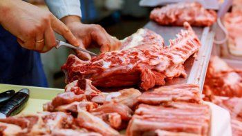 El precio de la carne: para los frigoríficos aumentar la oferta de Navidad es un parche