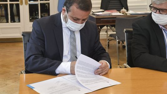 El gobernador de Misiones reveló que sufre hipoacusia severa: Soy sordo