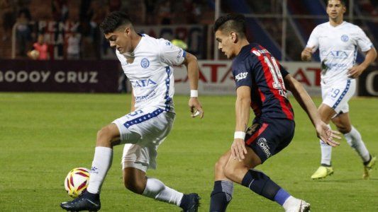 Sobre la hora, Godoy Cruz se lo ganó a San Lorenzo y se mete en la pelea