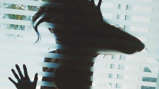 Diosa a los 50, Halle Berry se desnudó