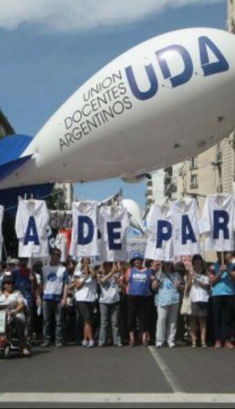 Revés judicial para los docentes que querían una paritaria nacional