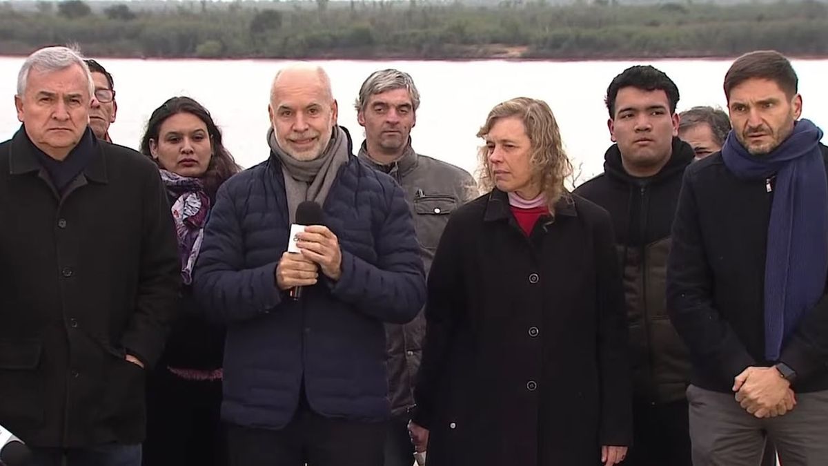 Larreta se mostró con Pullaro en Rosario y prometió crear un FBI para combatir el narcotráfico (Foto: captura de video)