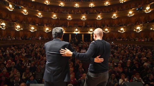 Ciudad: polémica por el uso electoral del Teatro Colón