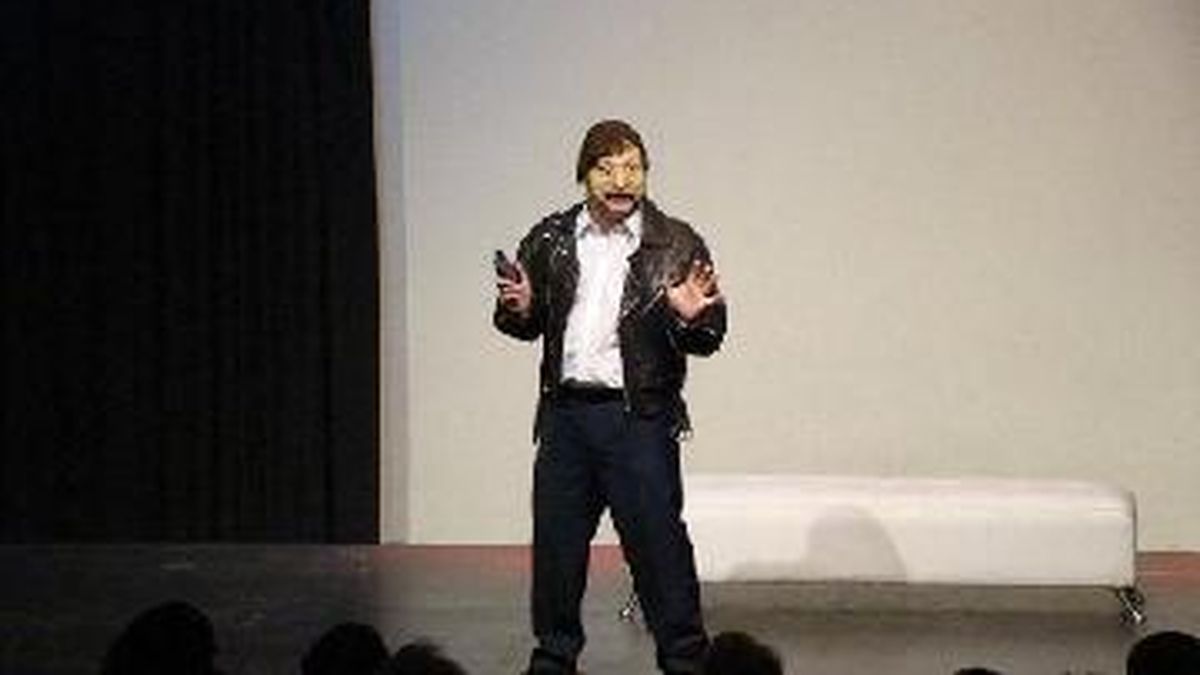 Claudio Rico debutó con Ricoterapia