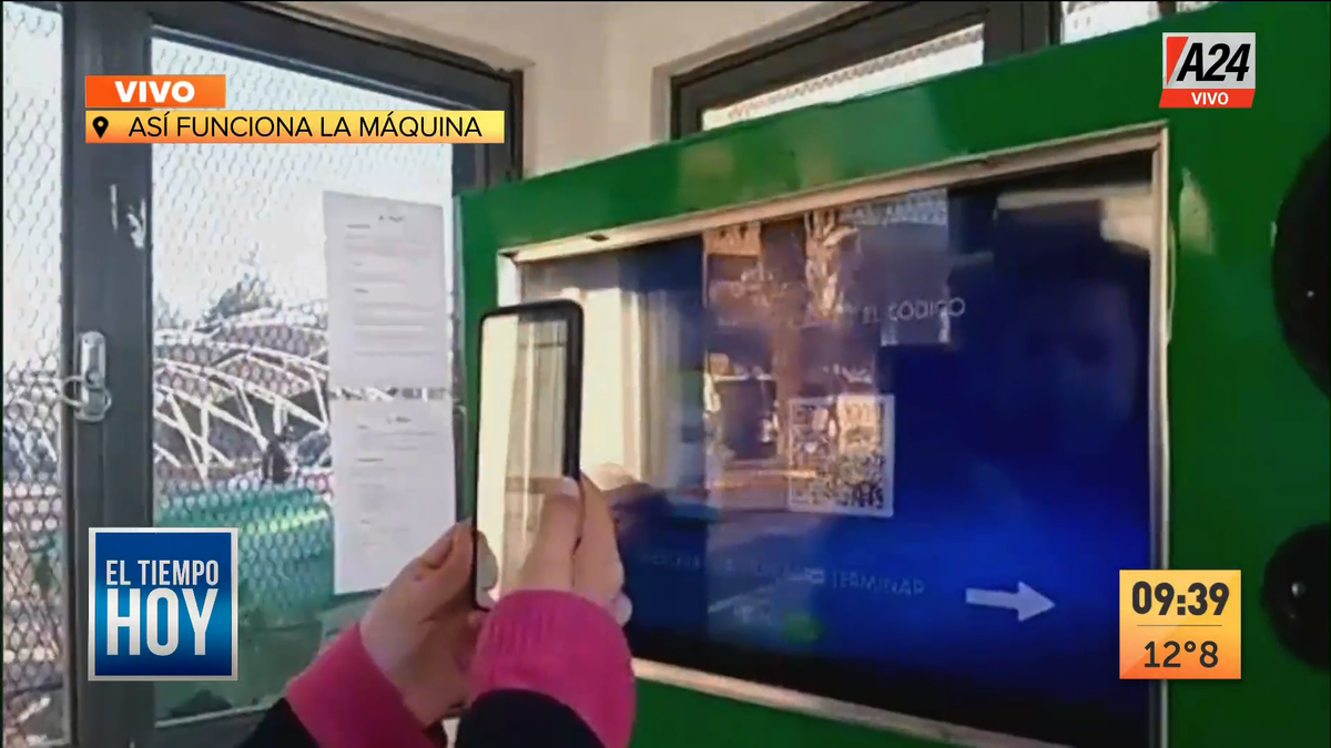 Así funciona el Ecocanje de botellas por carga SUBE en Mendoza. &nbsp;(Captura de Tv)