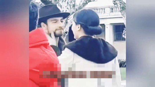 Delfina Chaves y Albert Baró, muy cariñosos en el set de grabación