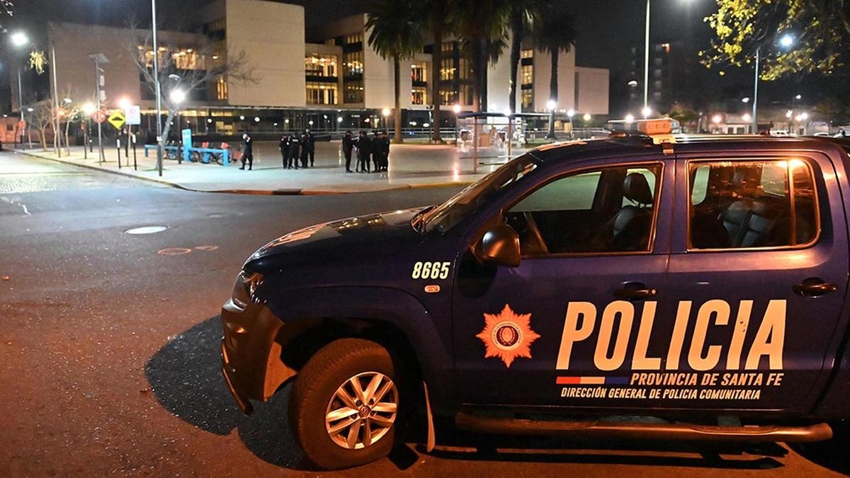Dos de los disparos impactaron en los vidrios blindados del&nbsp;Centro de Justicia Penal de Rosario