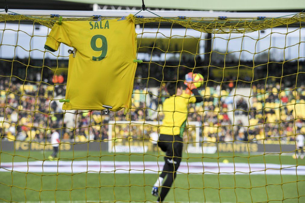 La FIFA amenaza con sancionar al Cardiff si no abona al Nantes el pase de Emiliano Sala