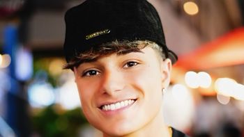 Quién es el actor Santiago Motolo que se filmó en la Villa 31 disparando al aire