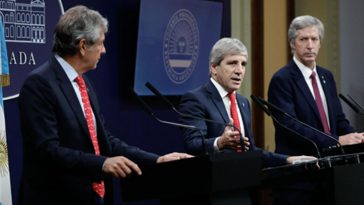 El Gobierno anunció el plan de reparación histórica de los ahorros de los argentinos: Tu dólar es tu decisión