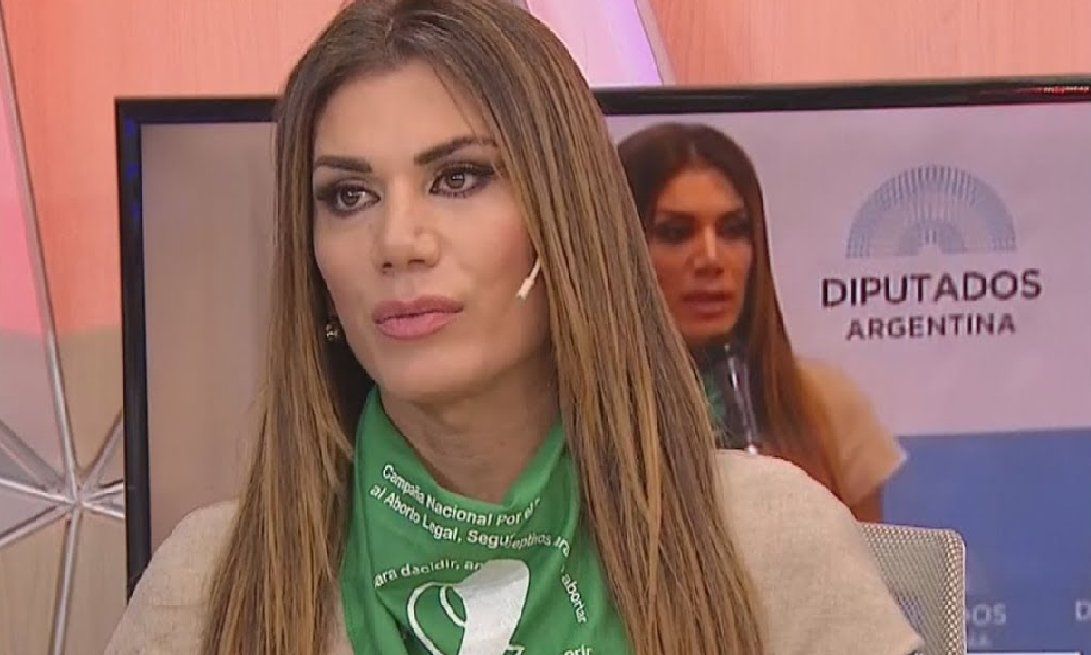 Flor de la V:  La poca empatía que tiene la gente en general con el colectivo travesti-trans. Queda demostrado con la poca visibilidad del caso Tehuel