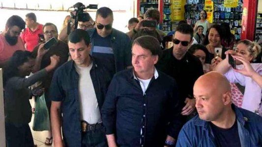 Twitter eliminó dos mensajes de Jair Bolsonaro sobre el COVID-19 por violar las reglas de las red social