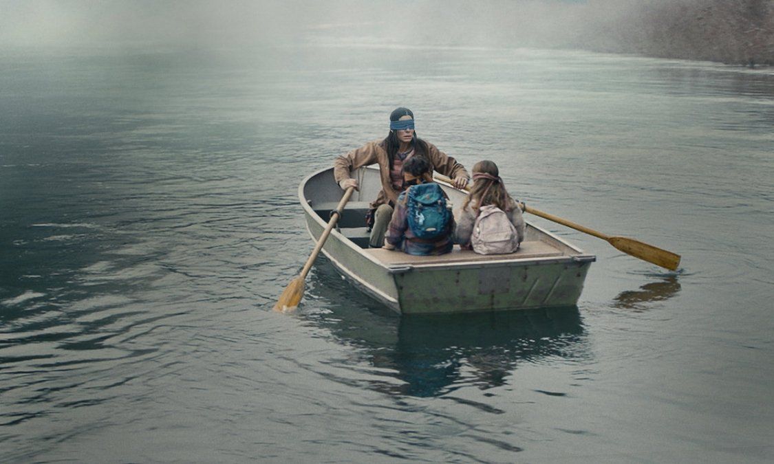 Bird Box es una de las películas de suspenso producida por Netflix