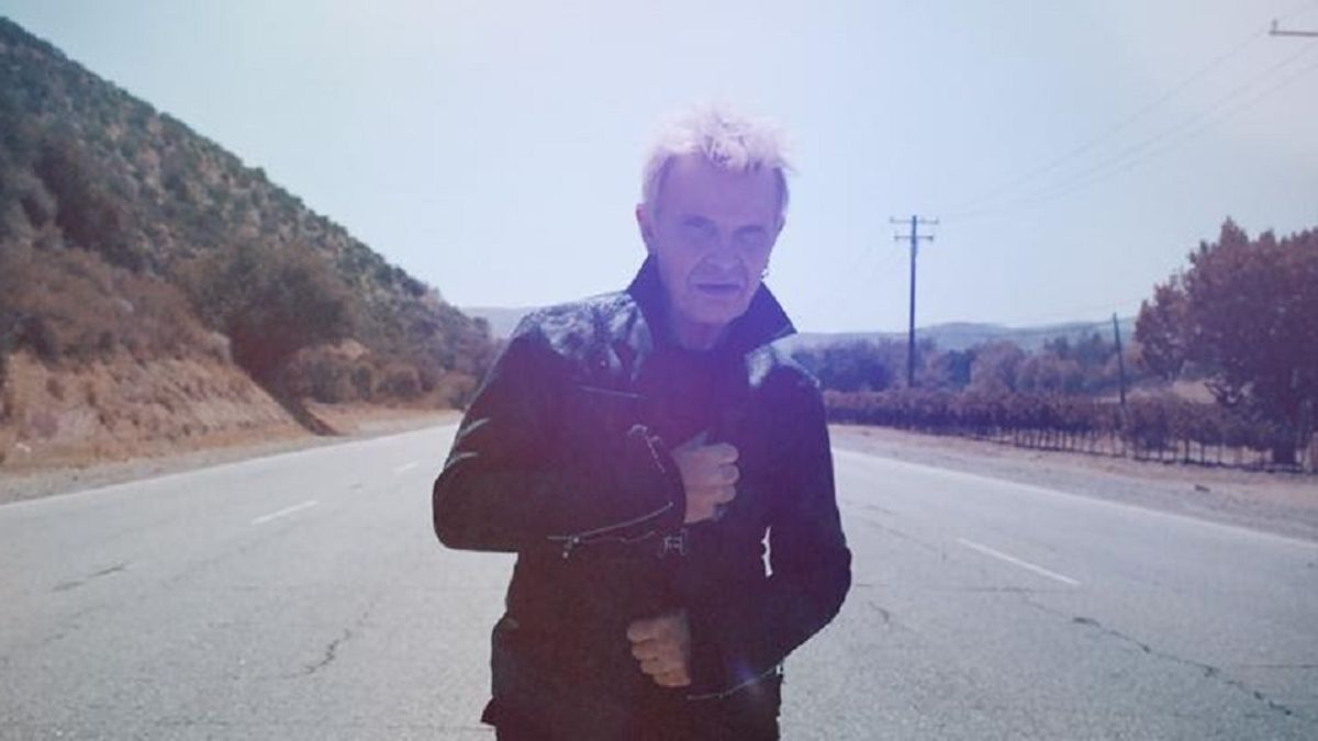 Billy Idol Lanzó Su Tan Esperado Nuevo EP “THE ROADSIDE”