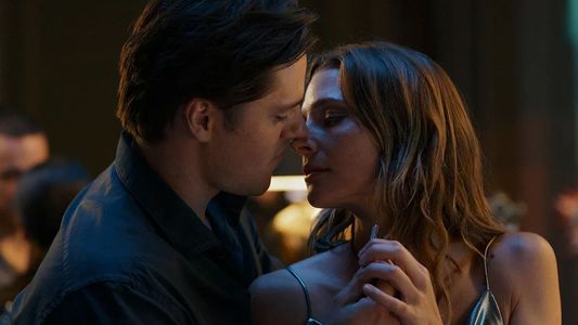 Furor en Netflix por el thriller erótico más visto: romance, deseo y drama familiar