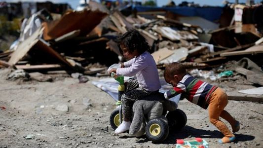 La pobreza cayó en el tercer trimestre del año hasta 38,9% según estimaciones del Gobierno