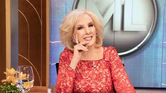 La foto íntima que Mirtha Legrand compartió por error, al estilo Susana Giménez
