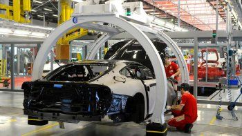 Según UIA, más de la mitad de las empresas tendrá dificultad para pagar el aguinaldo y el 38% podría quebrar