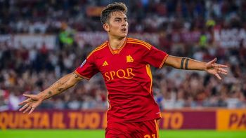 la inesperada reaccion de los hinchas de la roma ante la salida de paulo dybala la inesperada reaccion de los hinchas de la roma ante la salida de paulo dybala