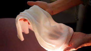 Crean una tela que se hace fresca o abrigada según la temperatura corporal
