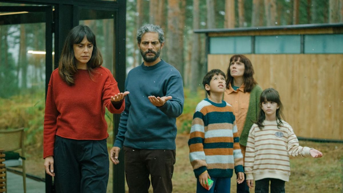 Joaqu N Furriel Brilla En Netflix Con Un Nuevo Thriller Psicol Gico Y Cortafuego Netflix 2