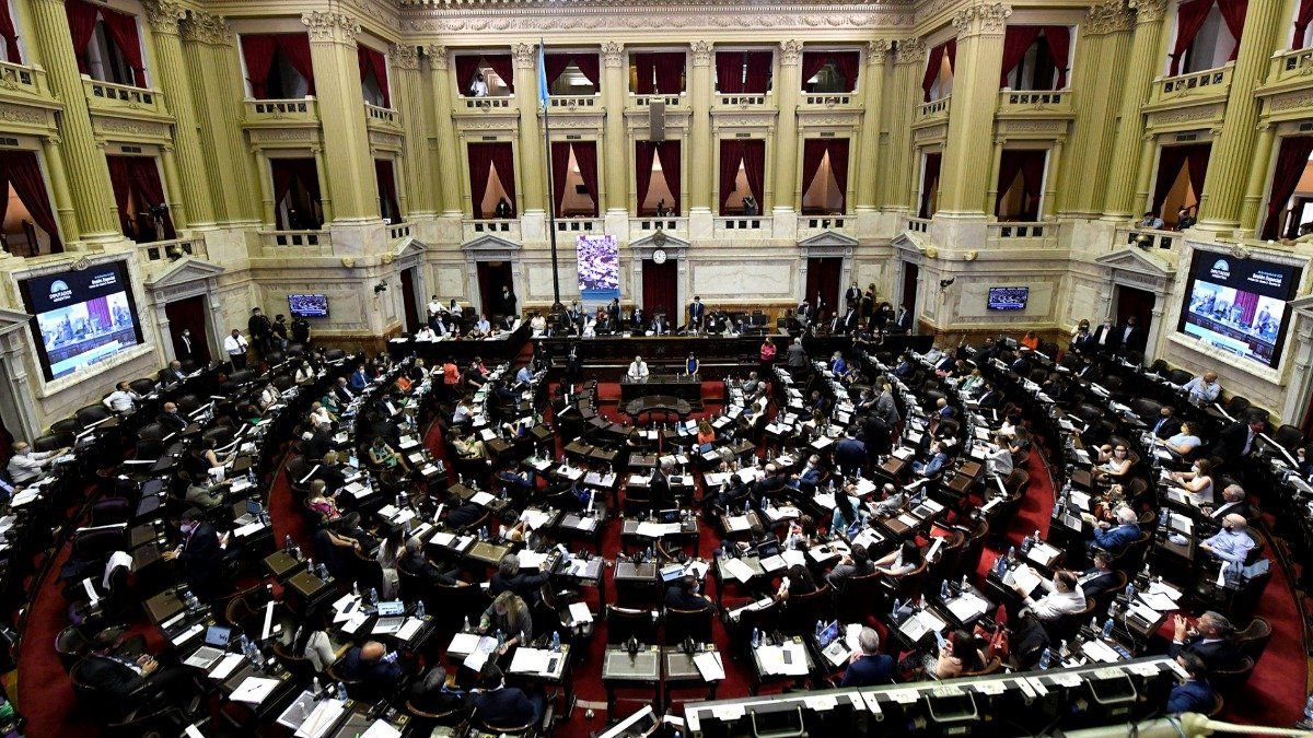 Diputados: pese al rechazo de Juntos por el Cambio, el oficialismo renovó el protocolo para seguir con las sesiones mixtas