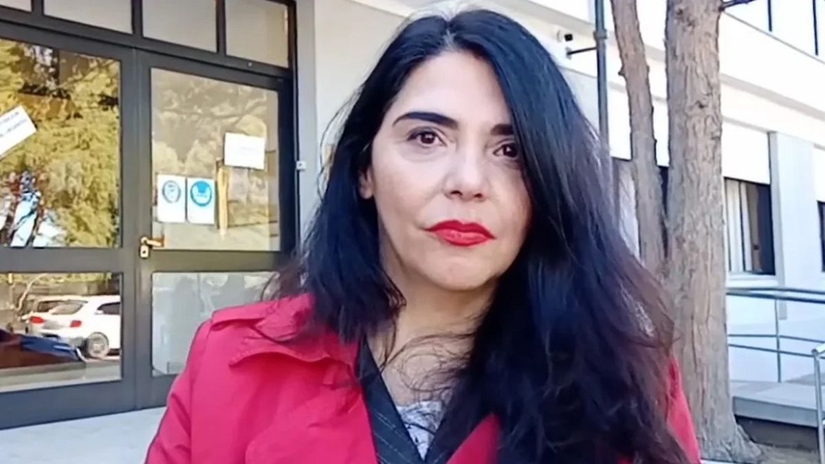 Destituyeron a la jueza que visitó y besó a un homicida en la cárcel