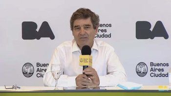 Quirós reveló quiénes serán los primeros argentinos en recibir la vacuna rusa si ANMAT la aprueba