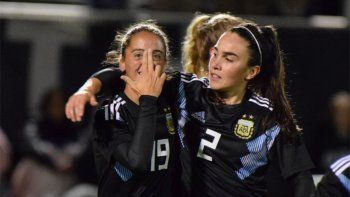 La Selección Femenina arrancó la gira por Estados Unidos con un triunfo ante la Universidad de Utah Valley