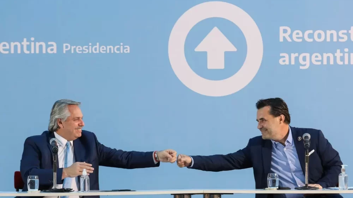 Alberto Fernández y Darío Martínez, secretario de Energía de la Nación. El gasoil preocupa en el Gobierno. 