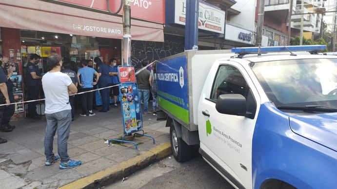 Ramos Mejía: mataron a un kiosquero de 45 años a metros de una comisaría y por el crimen detienen a una pareja