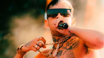 Apareció una tremenda foto que compromete a L-Gante y desató un escándalo