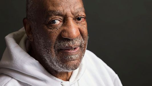 Bill Cosby vuelve en medio de denuncias