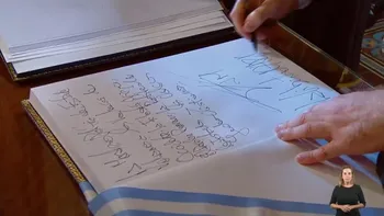 Qué escribió Javier Milei en los Libros de Honor de la apertura de sesiones ordinarias