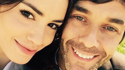 Mariano Martínez y unas selfies muy compinches con Lali Espósito en las grabaciones de la tira