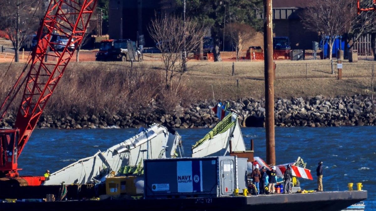 Culminó el rescate de las 67 vícitmas del accidente en el río Potomac de Washington. (Foto: Gentileza El litoral)