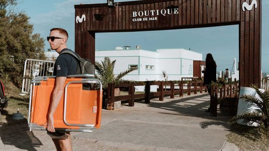 Violencia en Pinamar: una patota atacó a un joven a la salida de un boliche y le rompió la mandibula