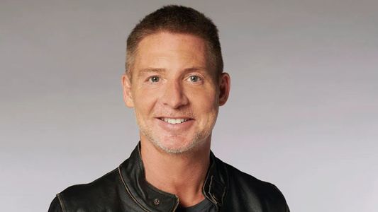 Adrián Suar arrasa en Netflix con su mejor comedia y es la película ideal para ver en pareja