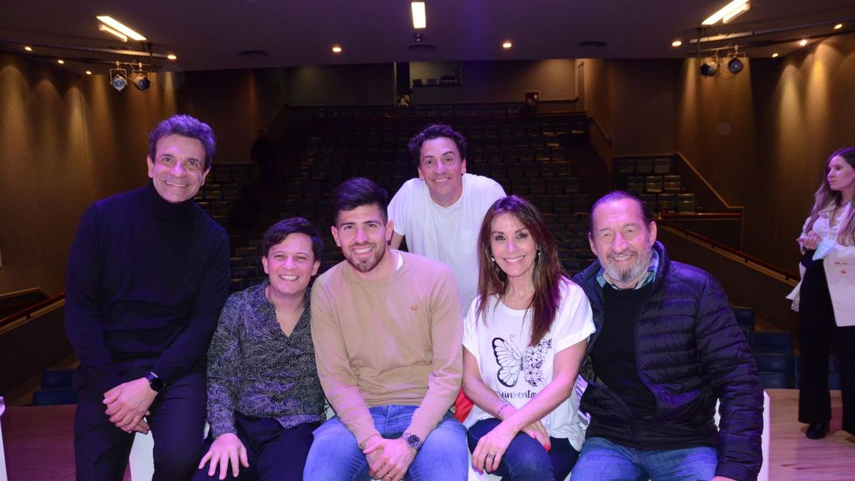 Agustín Rossi se alejó de los escándalos en Boca y disfrutó de una noche distinta (RS Fotos)