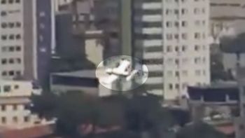 Instantes previos a la tragedia aérea en Belo Horizonte, Brasil. (Foto: Captura de TV) Instantes previos a la tragedia aérea en Belo Horizonte, Brasil. (Foto: Captura de TV)