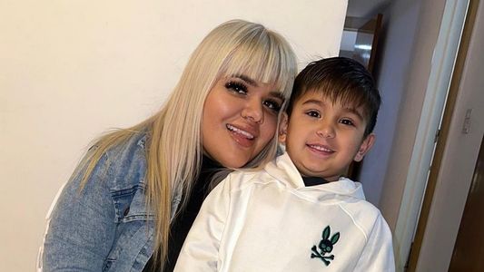 El profundo mensaje de More Rial junto a su hijo Francesco, con palito incluido: Mamá no abandona