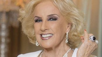 y un dia mirtha legrand volvio al teatro... y un dia mirtha legrand volvio al teatro...