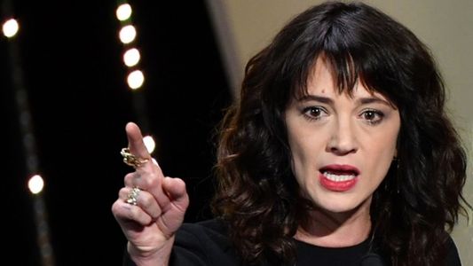 Las fotos y mensajes que comprobarían el encuentro sexual entre Asia Argento y un menor de edad