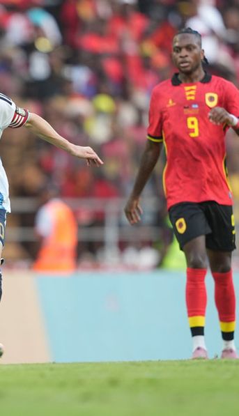 Con goles de Messi y Lautaro Martínez, la Selección Argentina venció a Angola en el último amistoso del año