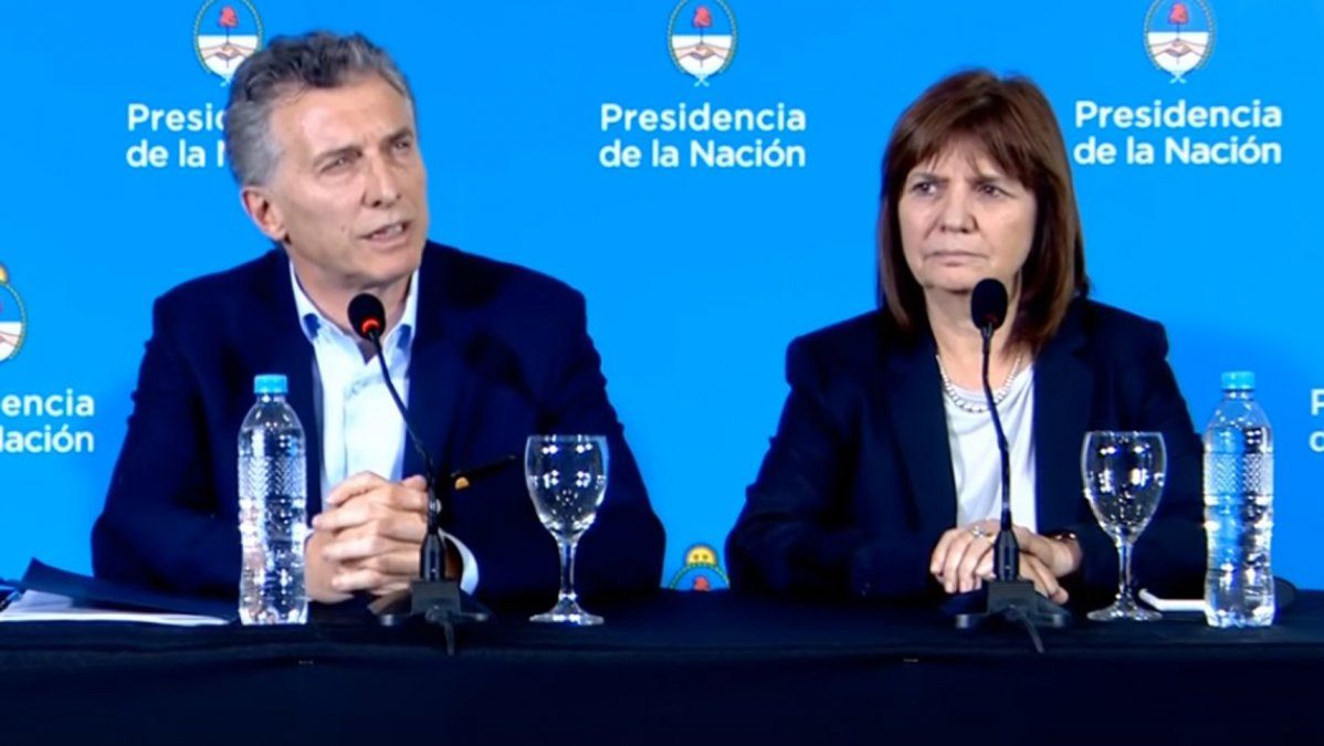 Con el estilo Trump, Macri pidió por Twitter que en las superfinales haya público visitante
