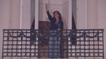 A cuatro años del atentado contra Cristina Kirchner, militantes se movilizaron frente a su casa