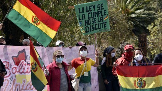 Bolivia vuelve a suspender las elecciones por el COVID-19 y se desata una tormenta política