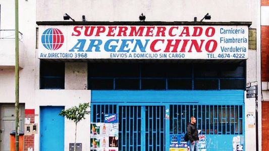 Mató de un tiro a un hombre que había ingresado encapuchado a su supermercado y resultó ser el carnicero del local