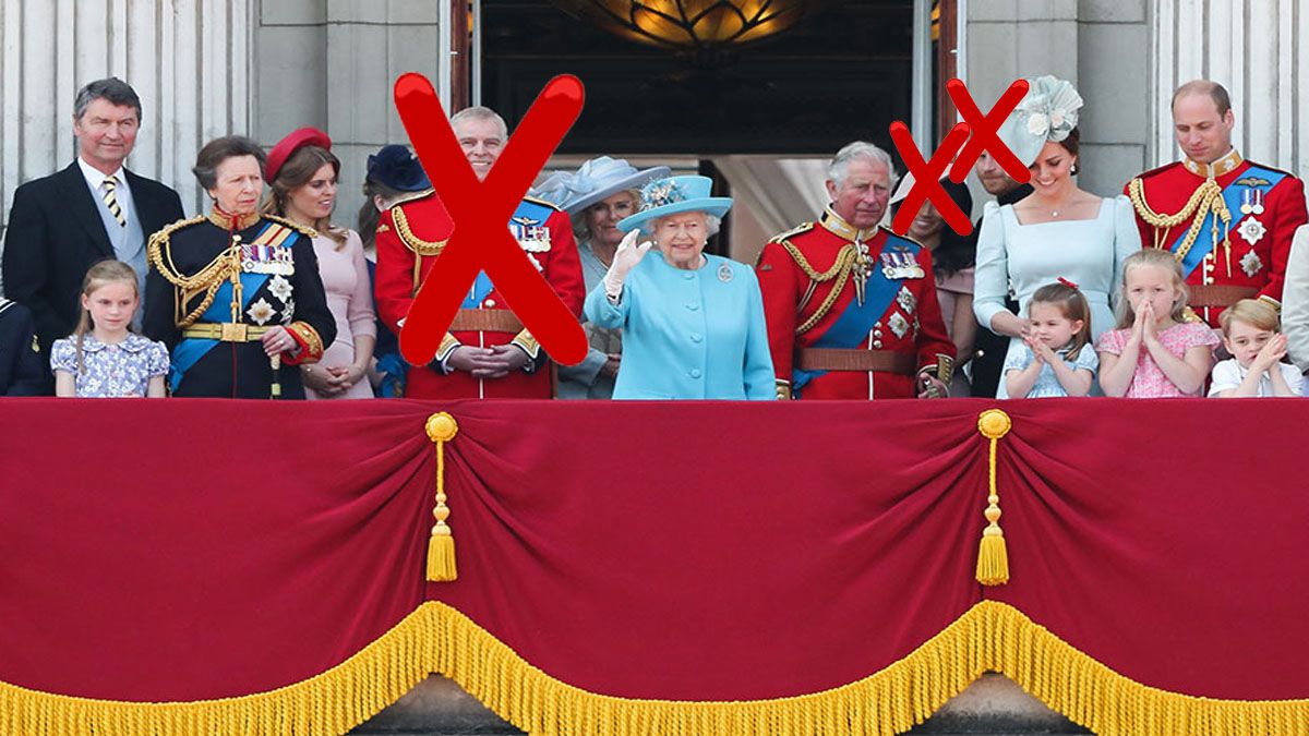 Ni el príncipe Andrés, ni Harry ni Meghan Markle. La Reina en persona los bajó de la foto por el jubileo de platino en el palacio de Buckingham (Foto: Archivo)